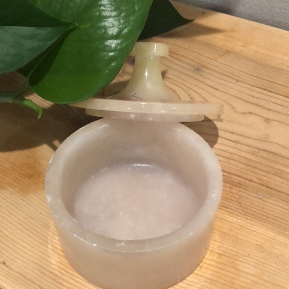 VTG Genuine Alabaster Trinket Box - Picture 4 of 6